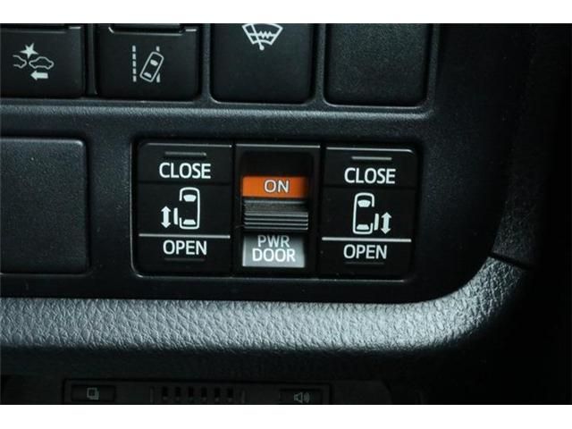 Toyota NOAH 2019-06 25161-9