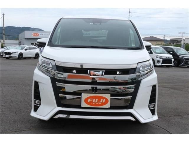 Toyota NOAH 2019-06 25161-28