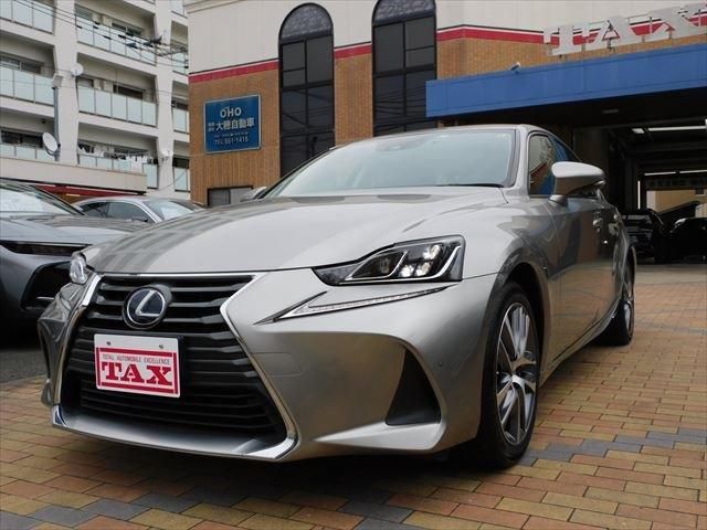 Lexus IS 2017-01 194726-6