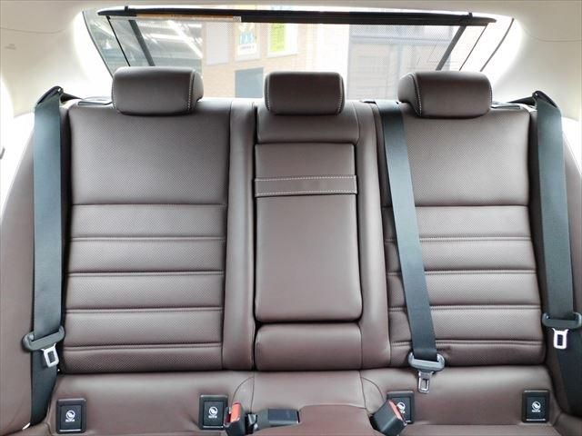 Lexus IS 2017-01 194726-16