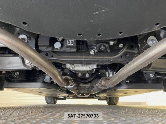 Lexus IS 2021-07 388409-19