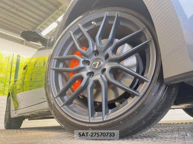 Lexus IS 2021-07 388409-13