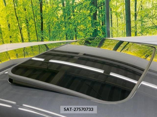 Lexus IS 2021-07 388409-2