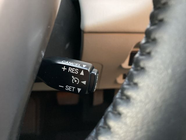 Toyota PRIUS ALPHA 2017-01 192723-15