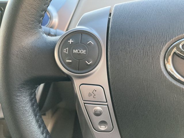 Toyota PRIUS ALPHA 2017-01 192723-13