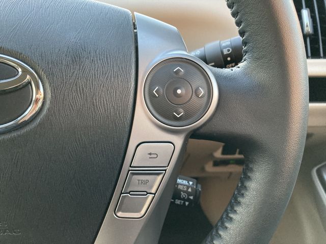 Toyota PRIUS ALPHA 2017-01 192723-14