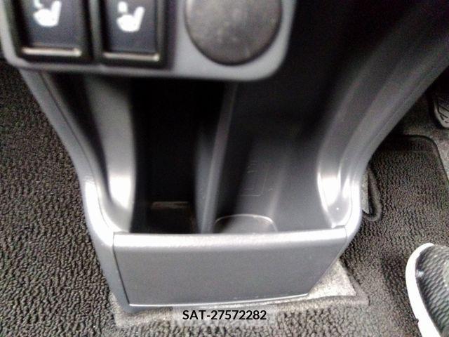 Suzuki HUSTLER 2019-06 361555-12