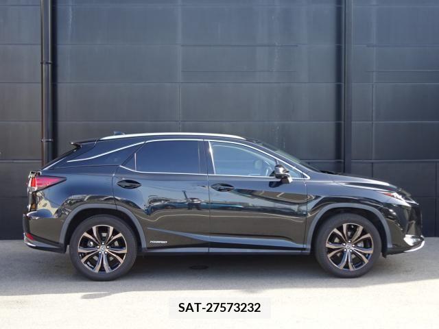 Lexus RX 2021-05 275800-6