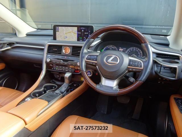 Lexus RX 2021-05 275800-13