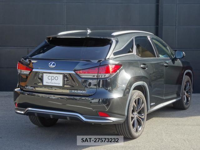 Lexus RX 2021-05 275800-3