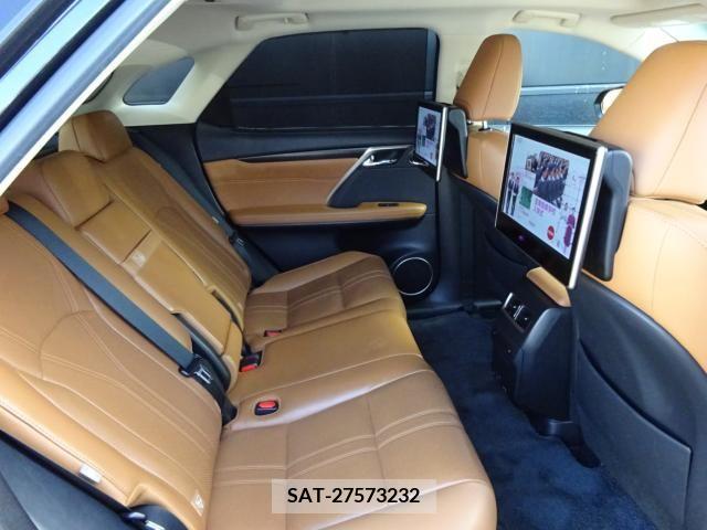 Lexus RX 2021-05 275800-11