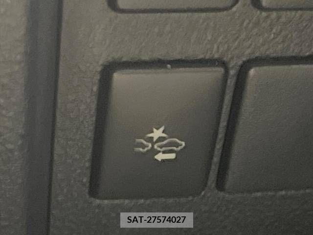 Toyota VELLFIRE 2015-09 331888-2