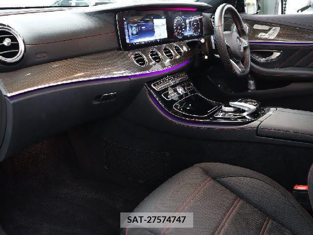 Amg E-CLASS 2018-06 319419-3