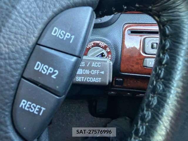 Toyota CELSIOR 2004-05 219403-8