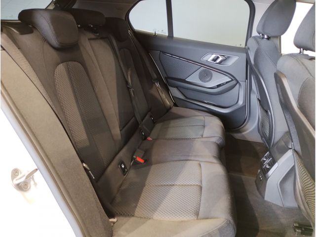 Bmw 1 SERIES 2021-02 18312-8