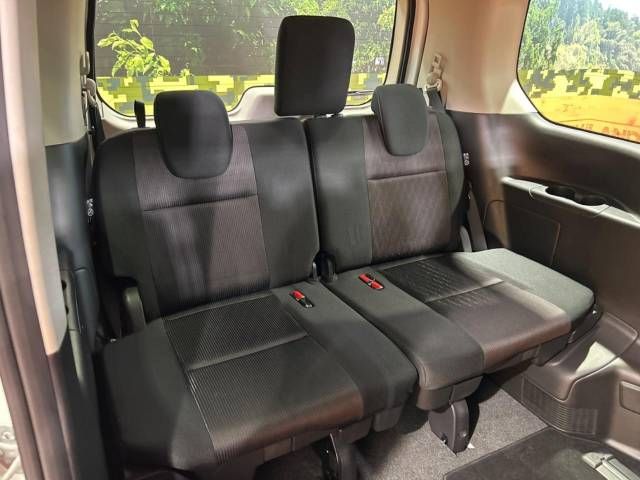 Nissan SERENA 2018-11 193430-10