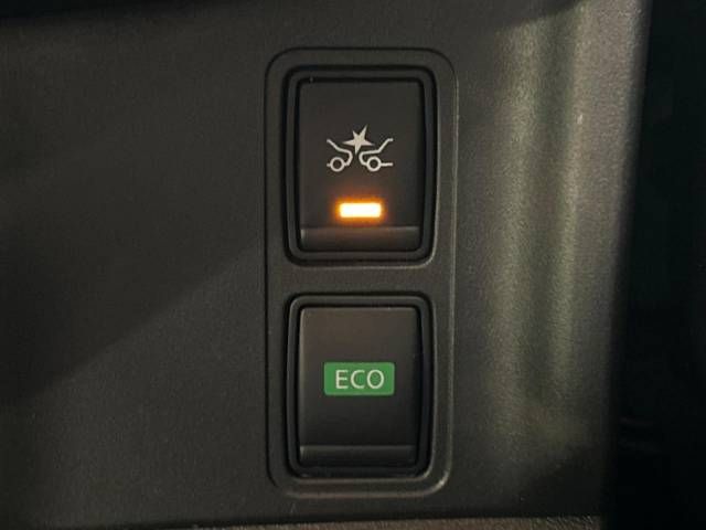 Nissan SERENA 2018-11 193430-6