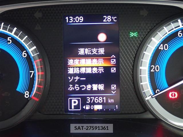 Nissan ROOX 2020-04 354761-21