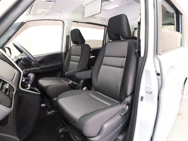 Nissan SERENA 2020-01 6843-5
