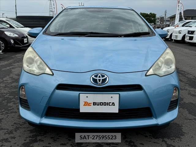 Toyota AQUA 2012-06 313930-8