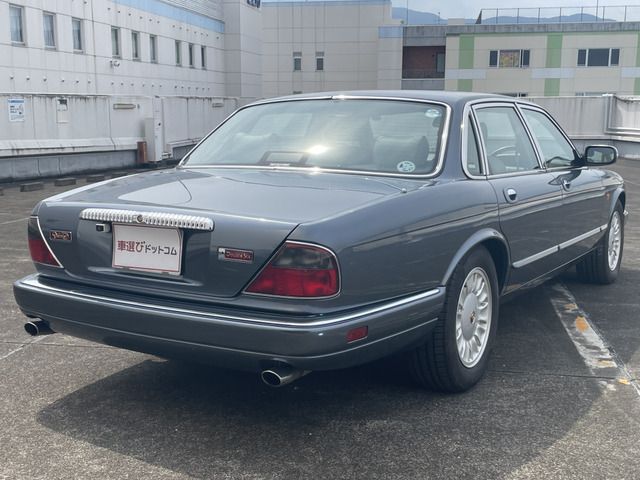 Daimler DAIMLER 1995-01 4348-1