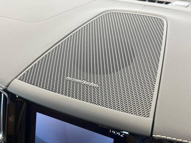 Volvo XC60 2021-01 187416-4