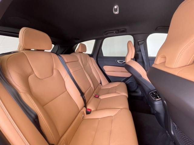 Volvo XC60 2021-01 187416-12