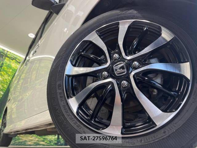 Honda N BOX CUSTOM 2018-01 392679-13