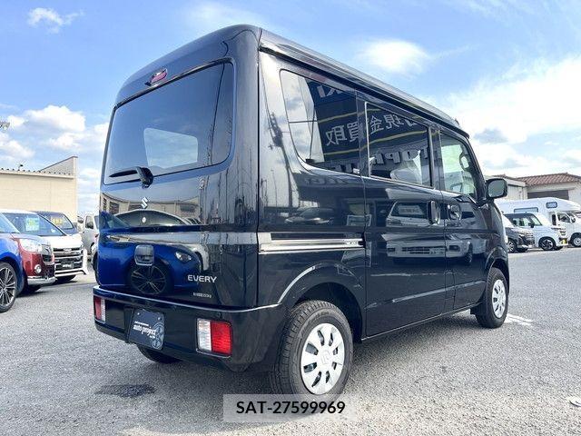 Suzuki EVERY 2023-02 221685-13