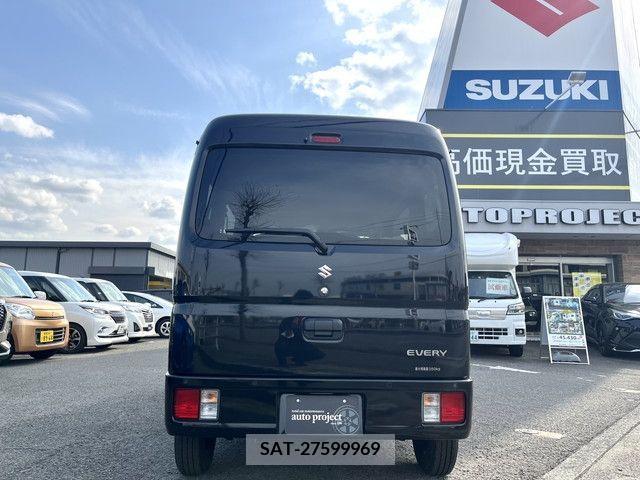Suzuki EVERY 2023-02 221685-8