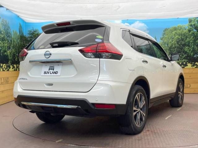 Nissan X-TRAIL 2018-09 180413-17