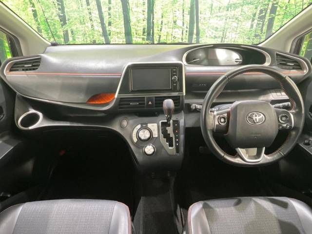 Toyota SIENTA 2018-01 184955-1