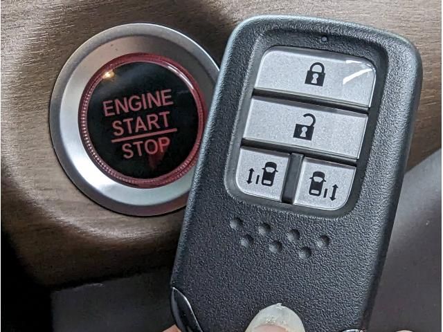 Honda FREED 2020-05 184689-6