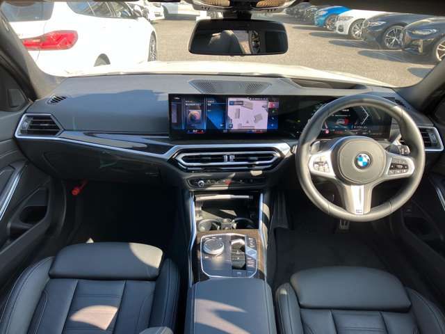 Bmw 3 SERIES 2023-03 18235-1