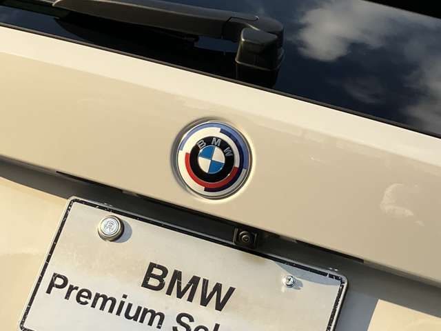Bmw 3 SERIES 2023-03 18235-10