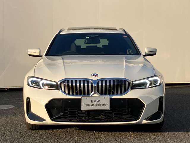 Bmw 3 SERIES 2023-03 18235-3