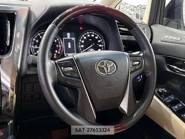 Toyota VELLFIRE 2015-12 369682-18