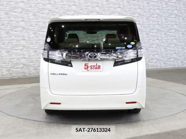 Toyota VELLFIRE 2015-12 369682-12