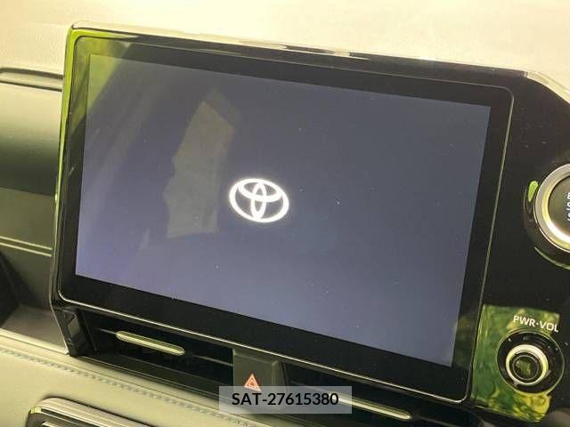 Toyota VOXY 2022-07 209437-2