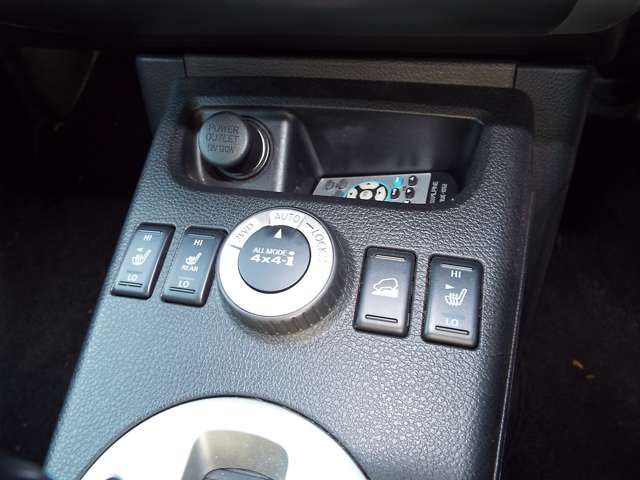 Nissan X-TRAIL 2009-12 185521-10