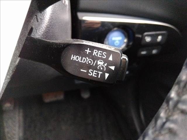 Toyota PRIUS 2016-07 189857-14