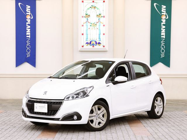 Peugeot 208 2019-02 23039-0