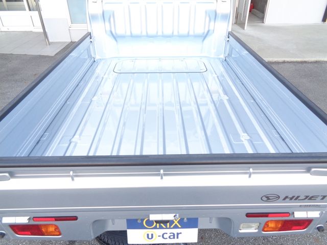 Daihatsu HIJET TRUCK 2017-08 24311-13