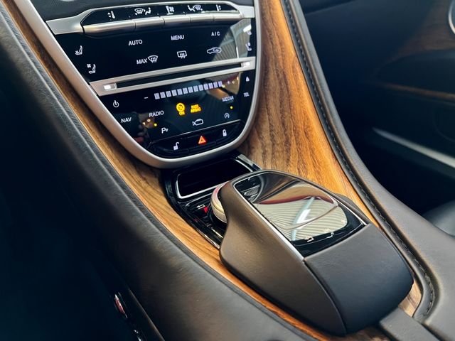 Aston Martin Aston Martin 2019-08 3514-14