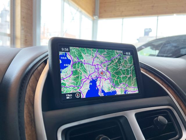 Aston Martin Aston Martin 2019-08 3514-12