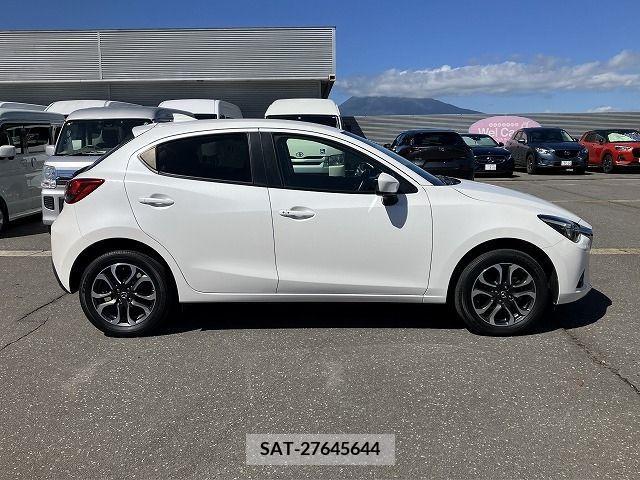 Mazda DEMIO 2016-05 396399-3