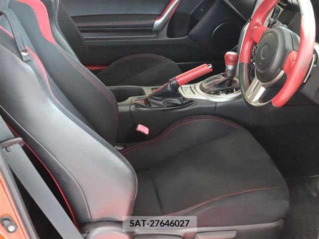 Toyota 86 2013-02 342225-11