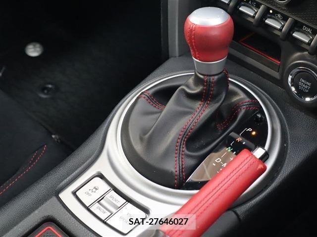 Toyota 86 2013-02 342225-10