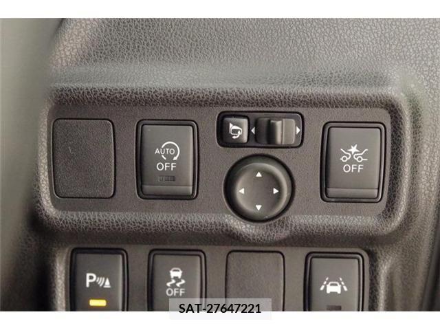 Nissan NOTE 2018-10 372690-12