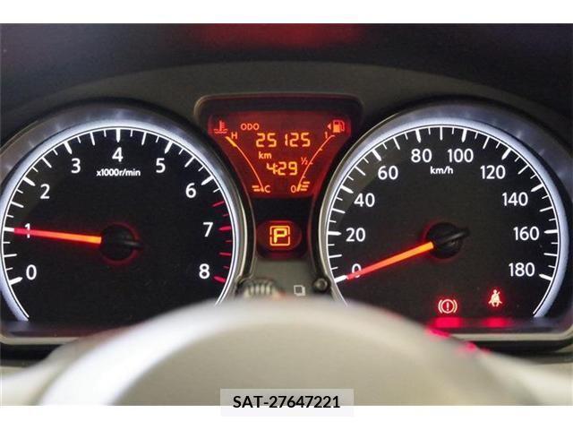 Nissan NOTE 2018-10 372690-8